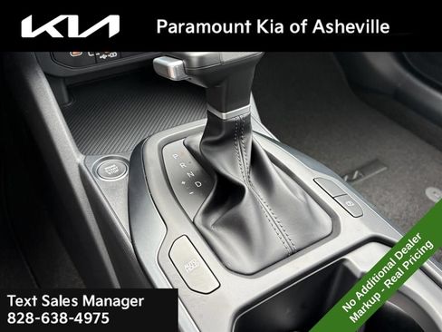 New 2026 Kia K4 FWD image 27