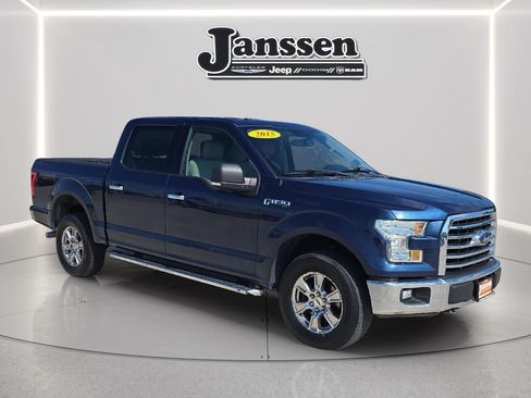 Used 2015 Ford F150 XLT w/ Equipment Group 301A Mid AWD/4WD image 7