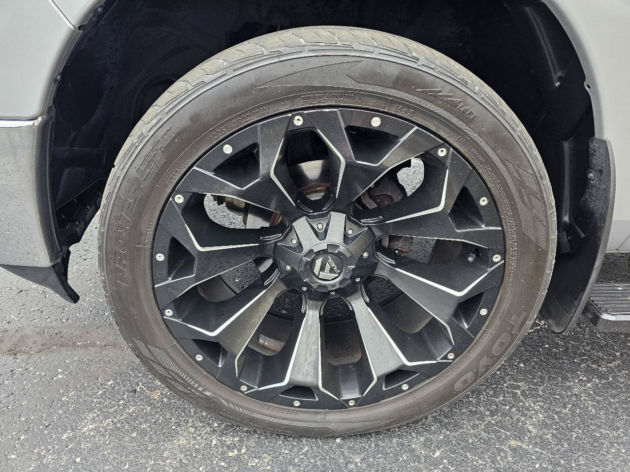 Used 2019 RAM 1500 Classic SLT w/ Luxury Group AWD/4WD image 35