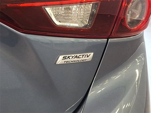 Used 2014 MAZDA MAZDA3 i Touring w/ Technology Package image 30