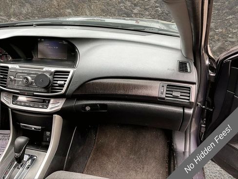 Used 2015 Honda Accord EX image 10