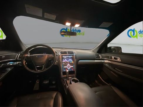 Used 2016 Ford Explorer Sport w/ Equipment Group 401A image 29