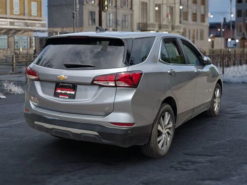 Used 2023 Chevrolet Equinox LT FWD image 7