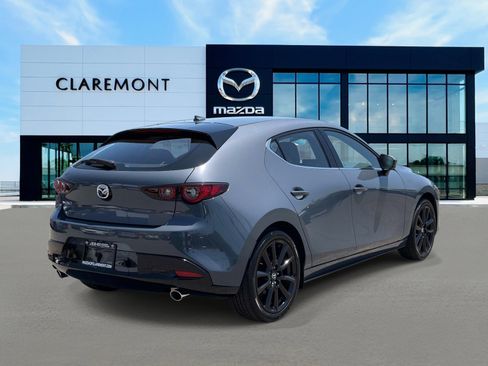 Used 2026 MAZDA MAZDA3 2.5 S Hatchback w/ Premium Pkg FWD image 5