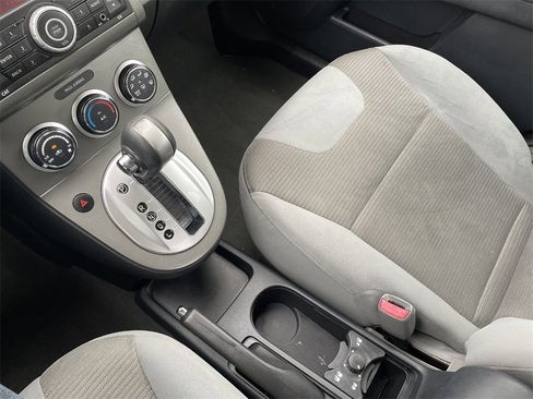Used 2011 Nissan Sentra 2.0 SR image 19
