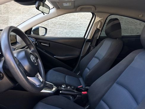Used 2016 Scion iA image 5