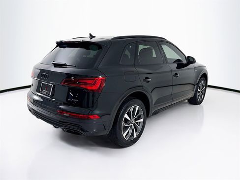 Used 2024 Audi Q5 2.0T Premium image 8