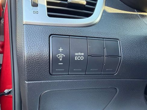 Used 2014 Hyundai Elantra GT FWD image 17