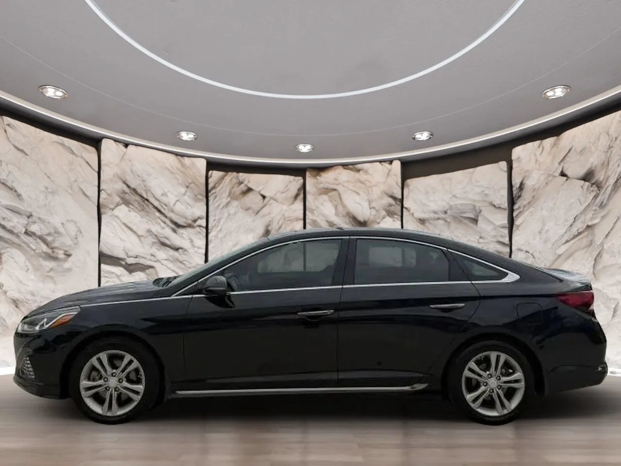 Used 2019 Hyundai Sonata Sport w/ Tech Package 03 FWD image 4
