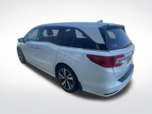 Used 2018 Honda Odyssey Elite image 7