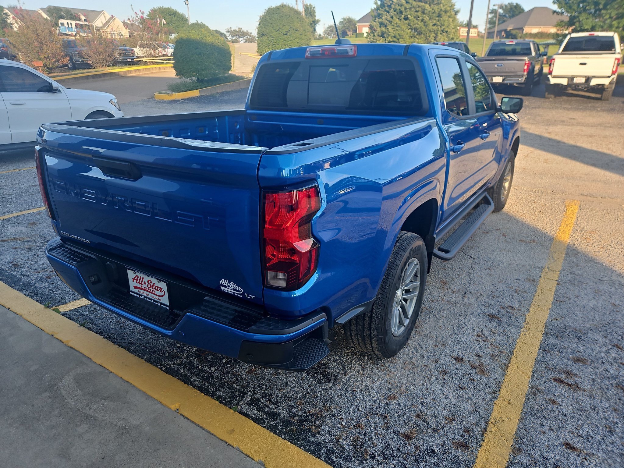 Used 2024 Chevrolet Colorado LT w/ LT Convenience Package RWD image 6