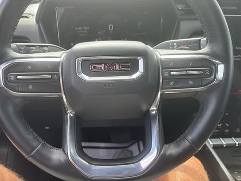 Used 2026 GMC Terrain Elevation AWD/4WD image 18