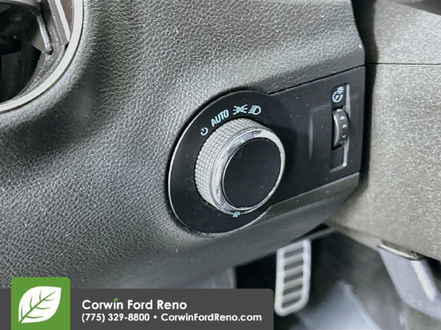 Used 2013 Chevrolet Camaro SS RWD image 13