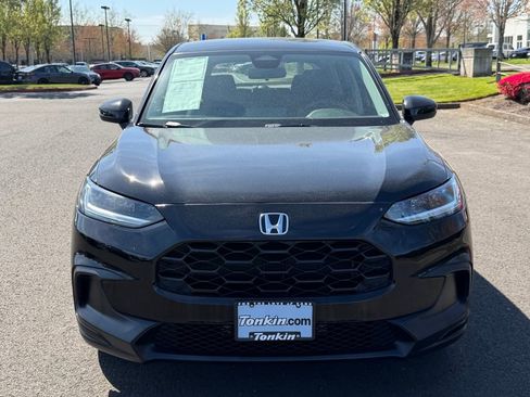 Used 2023 Honda HR-V LX image 3