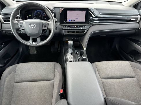 Used 2025 Toyota Camry LE w/ Convenience Package AWD/4WD image 23