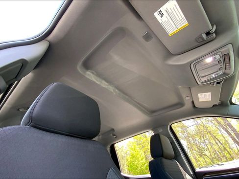 Used 2024 Chevrolet Silverado 1500 LT AWD/4WD image 24