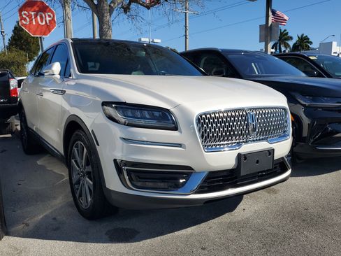 Certified 2019 Lincoln Nautilus Select w/ Class II Trailer Tow Package image 19