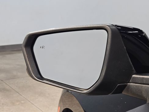 Used 2022 Chevrolet Equinox LT FWD image 22