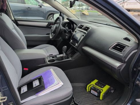 Used 2019 Subaru Outback 2.5i Premium AWD/4WD image 12
