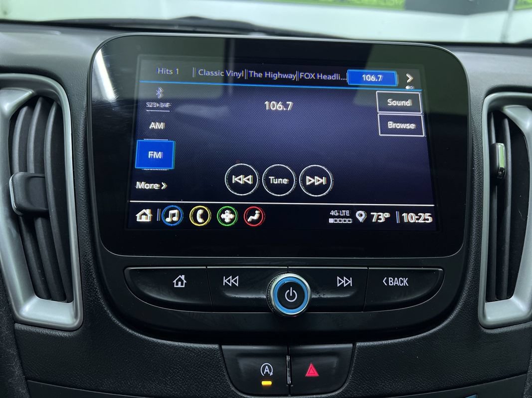 Used 2025 Chevrolet Malibu LT FWD image 21