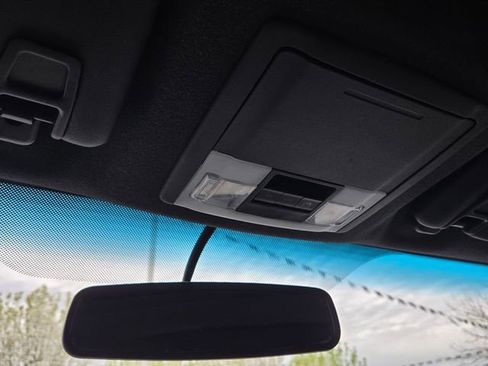 Used 2015 Ford F250 Platinum w/ FX4 Off-Road Package image 26