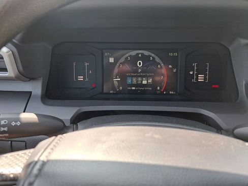 New 2026 Toyota Tacoma SR AWD/4WD image 12