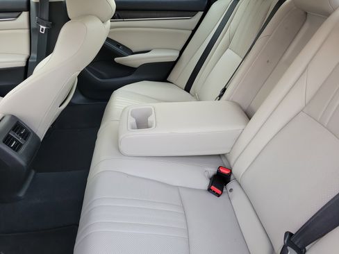 Used 2020 Honda Accord EX-L image 12
