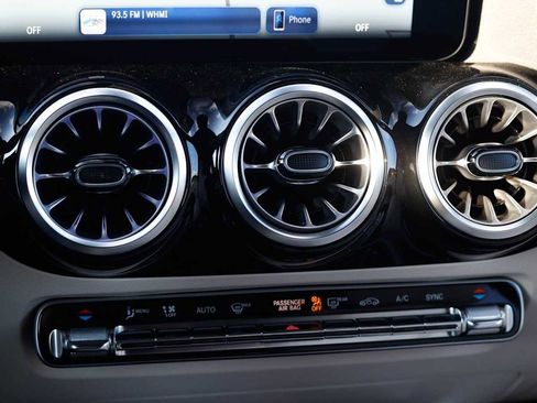 New 2026 Mercedes-Benz GLA 250 4MATIC image 22