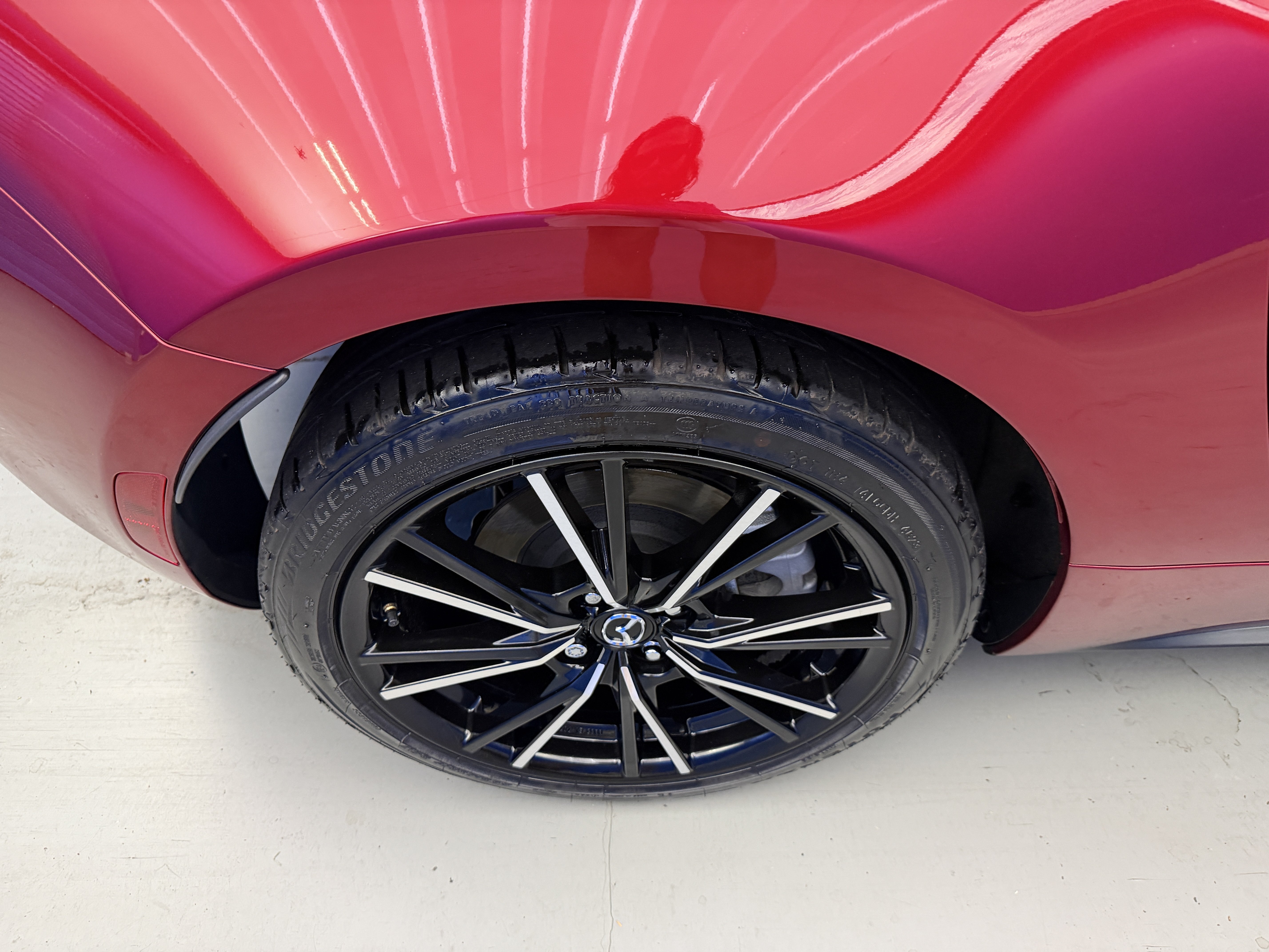 Used 2024 MAZDA MX-5 Miata Grand Touring RWD image 8