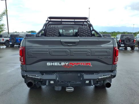 Used 2018 Ford F150 Raptor w/ Equipment Group 802A Luxury AWD/4WD image 4