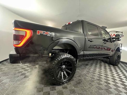Used 2022 Ford F150 Lariat w/ Equipment Group 502A High AWD/4WD image 9
