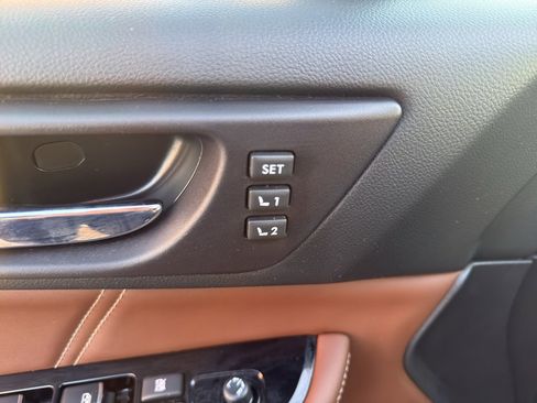 Used 2019 Subaru Outback 3.6R Touring w/ Popular Package #3A image 14