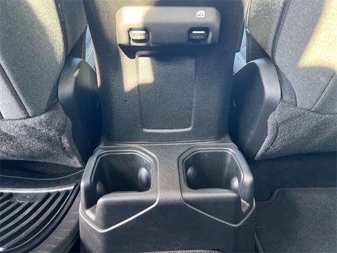 Used 2025 Jeep Gladiator Sport image 28