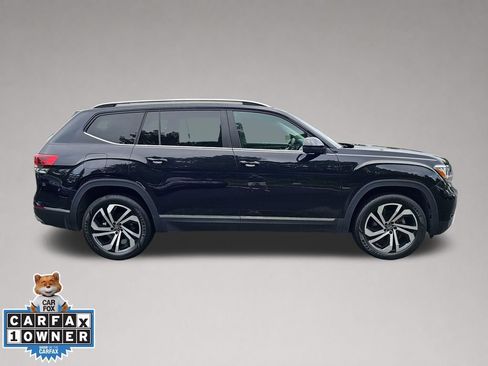 Used 2023 Volkswagen Atlas SEL AWD/4WD image 3