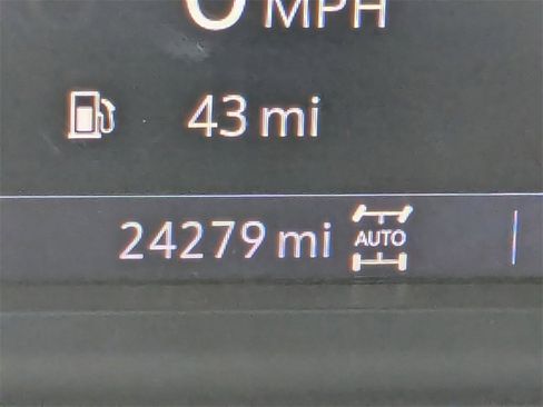 Used 2022 Chevrolet Silverado 1500 RST image 11