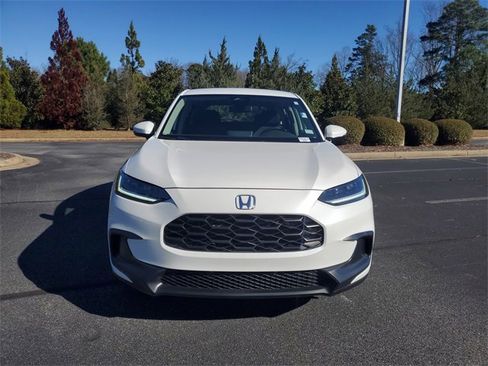 Certified 2025 Honda HR-V LX image 2