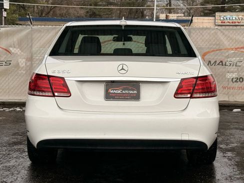 Used 2014 Mercedes-Benz E 350 4MATIC Sedan image 10