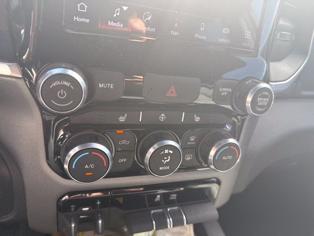Used 2024 RAM 1500 Lone Star AWD/4WD image 24
