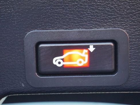 Used 2011 BMW X6 xDrive35i image 10