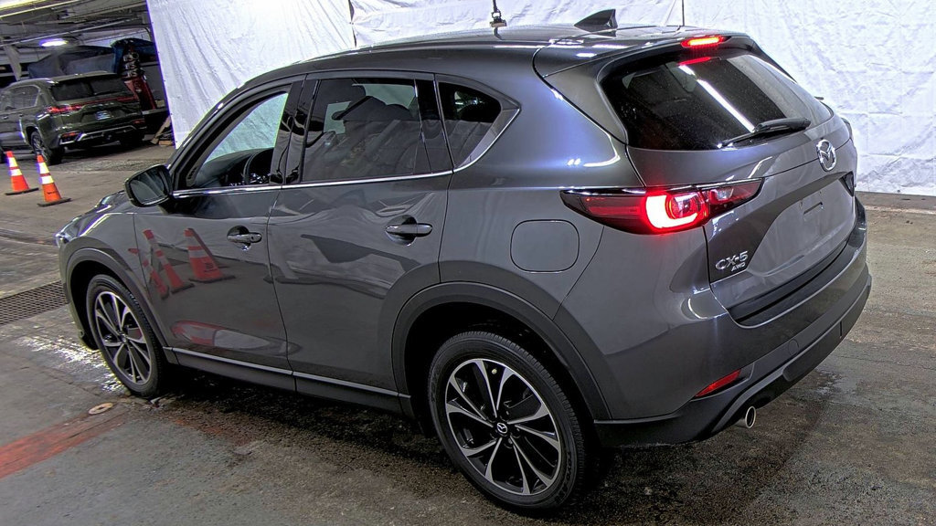 Used 2023 MAZDA CX-5 AWD 2.5 S w/ Premium Package image 5