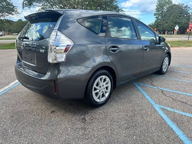 Used 2012 Toyota Prius V Two FWD image 3