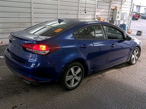 Used 2018 Kia Forte S FWD image 3