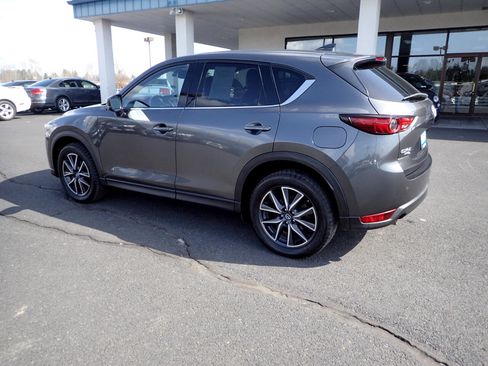 Used 2017 MAZDA CX-5 Grand Touring w/ Premium Package image 3