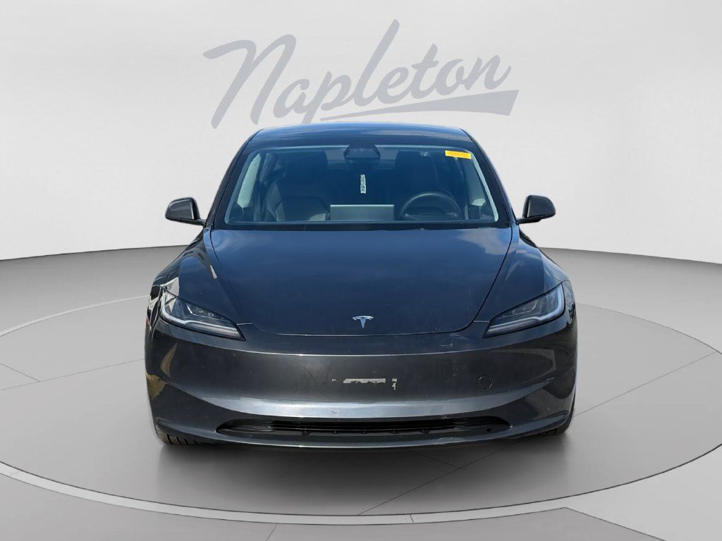 Used 2025 Tesla Model 3 Long Range RWD image 9