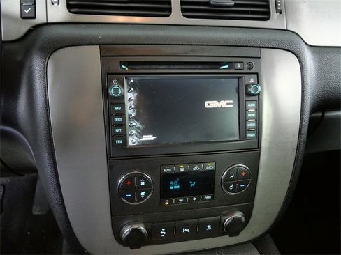 Used 2011 GMC Sierra 1500 SLT w/ All-Terrain Package image 19