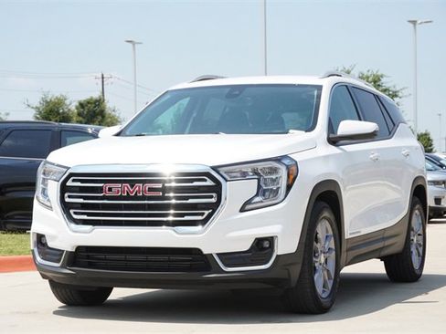 Used 2022 GMC Terrain SLT w/ LPO, Floor Liner Package image 3
