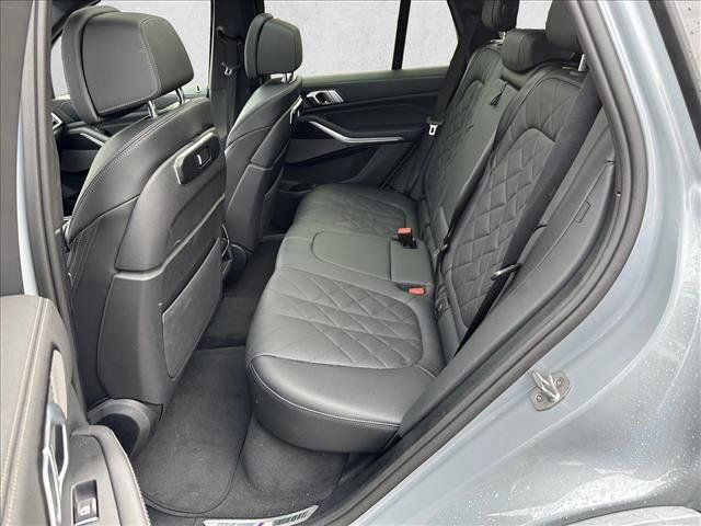 Used 2026 BMW X5 xDrive40i AWD/4WD image 14