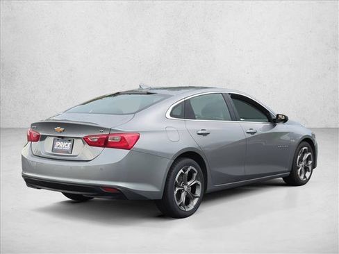 Used 2024 Chevrolet Malibu LT FWD image 5
