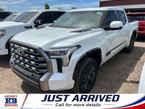 Used 2024 Toyota Tundra Platinum AWD/4WD image 1
