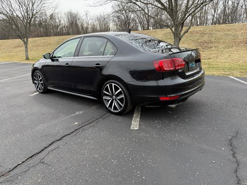 Used 2014 Volkswagen Jetta GLI Autobahn image 14
